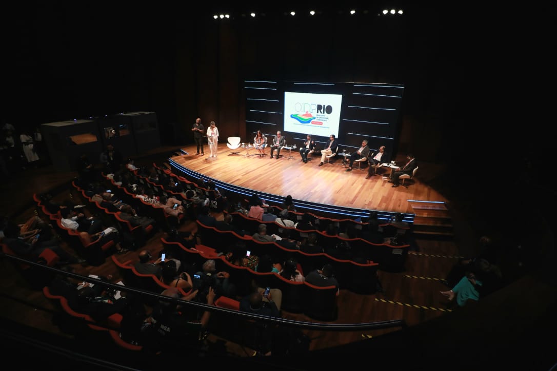 Representantes de cidades se comprometem com promoção de democracias sustentáveis - Prefeitura da Cidade do Rio de Janeiro