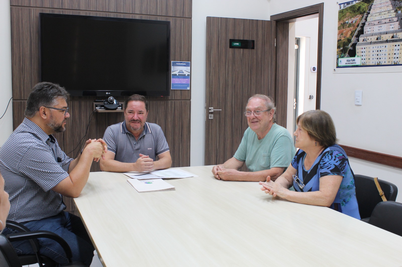 FUMAS entrega títulos de propriedade a famílias do Loteamento do Nonno
