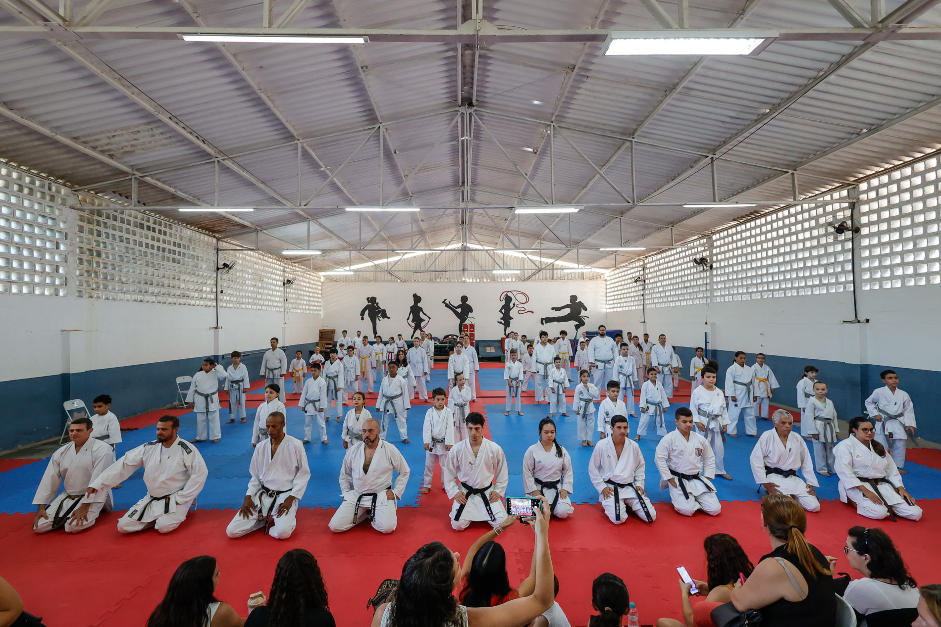 Festival de caratê marca encerramento das atividades da modalidade no ano