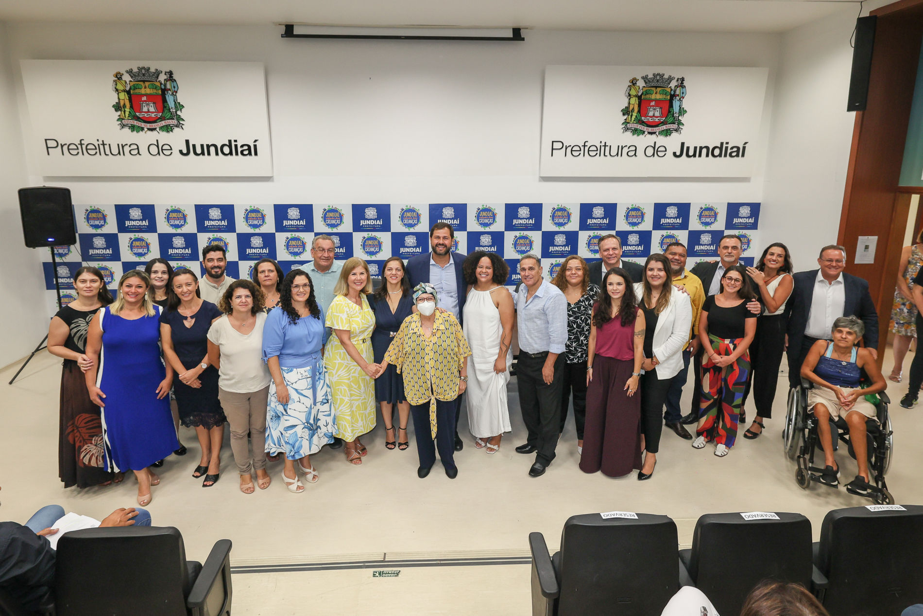Novos conselheiros tutelares tomam posse para quadriênio 2024-2027